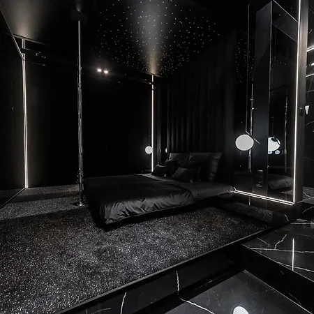 Eclipse Black Apartment Bielsko-Biala